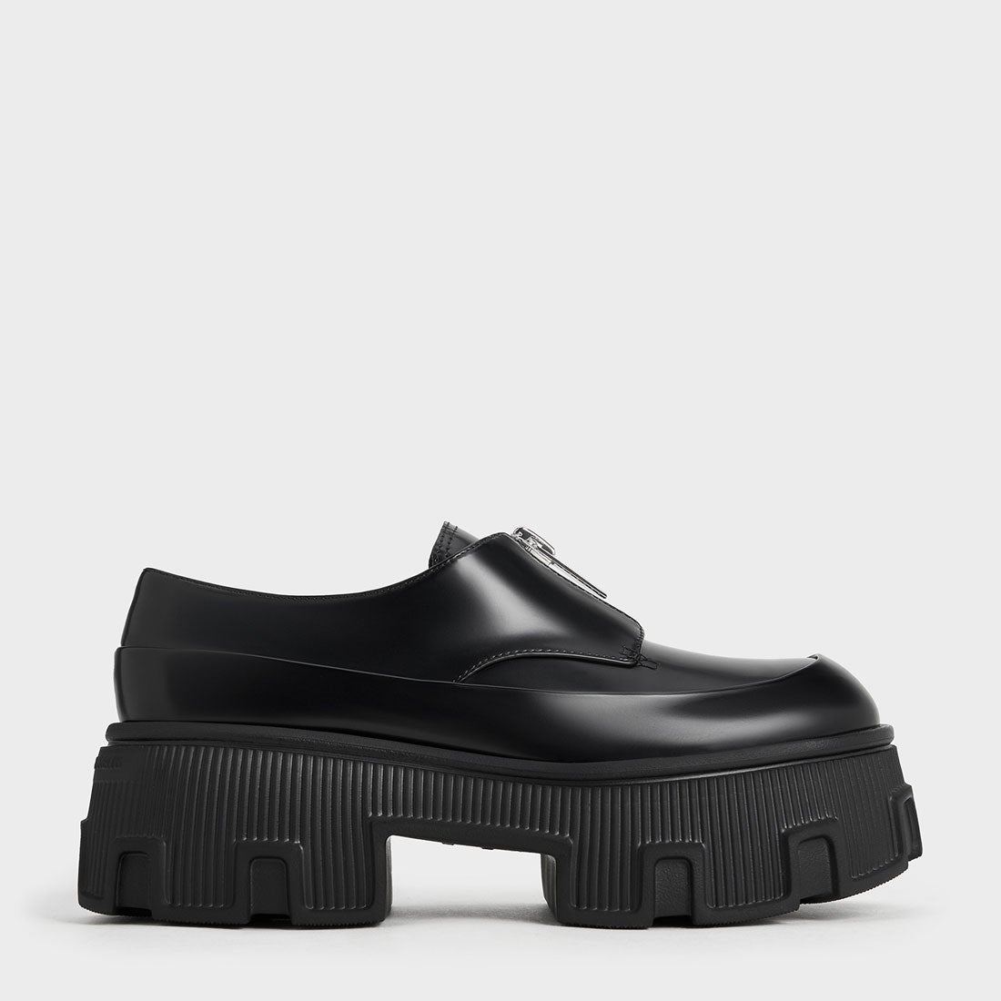 CHARLES & KEITH ジップアップ プラットフォームローファー（BlackBox