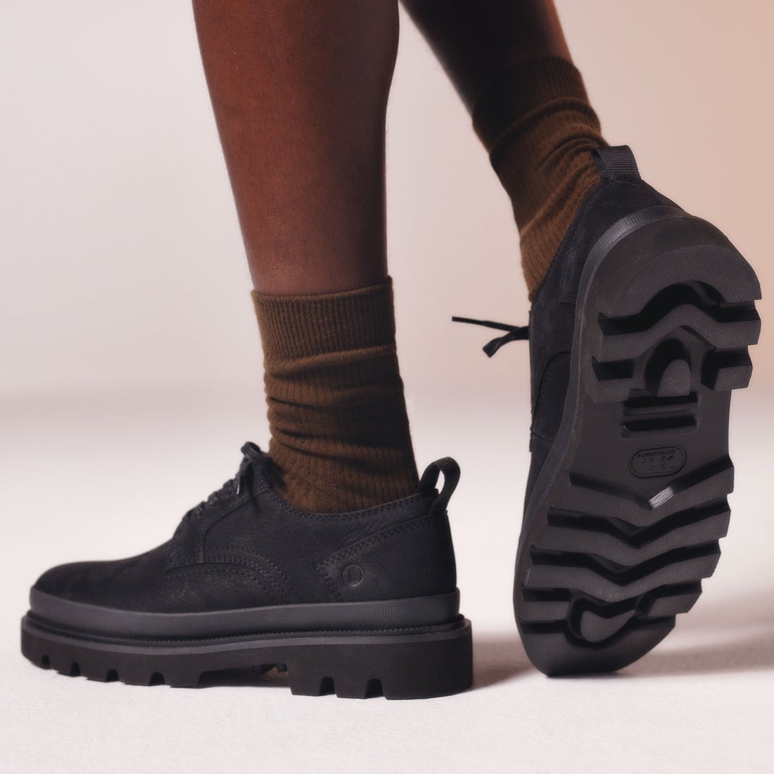 Clarks Badell Lace / バデルレース （ブラックヌバック