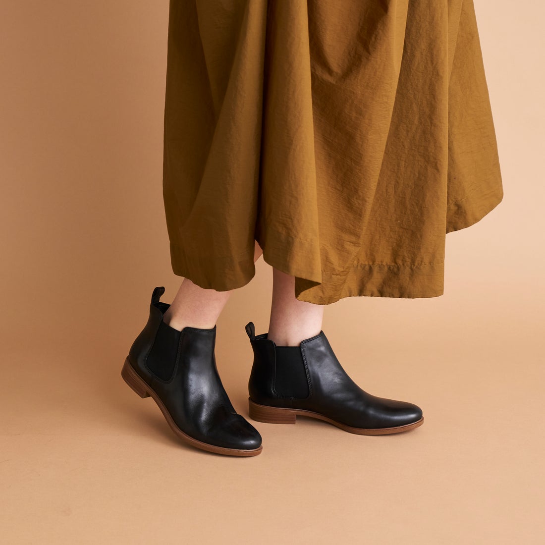 ネット限定】Taylor Shine / テイラーシャイン （ブラックレザー