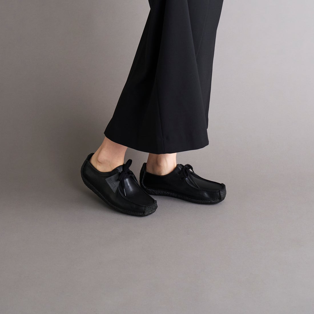 Natalie. / レディース ナタリー （ブラックスムースレザー） -Clarks