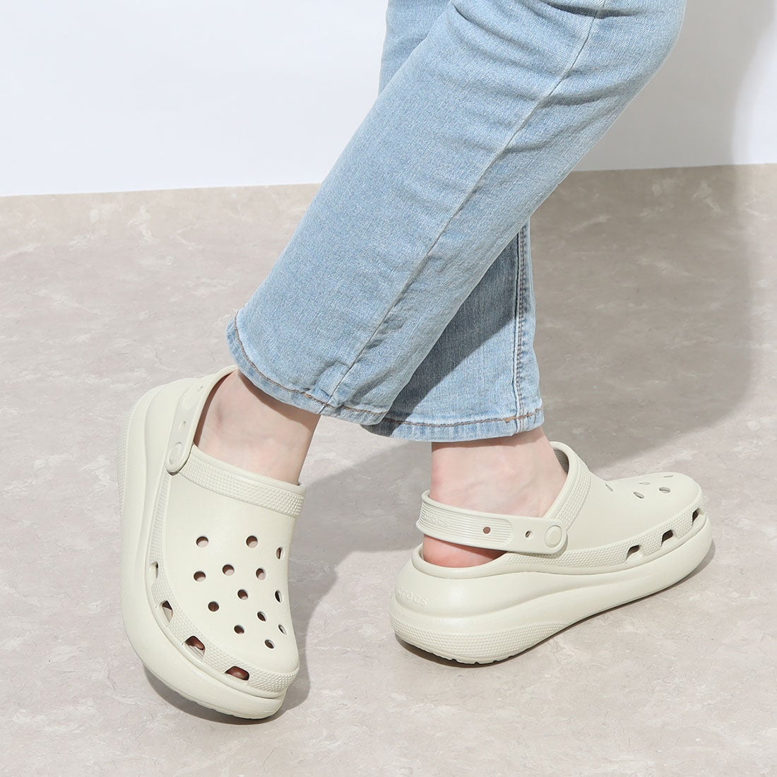 クロックス crocs レディース サンダル 厚底 クラッシュ クロッグ