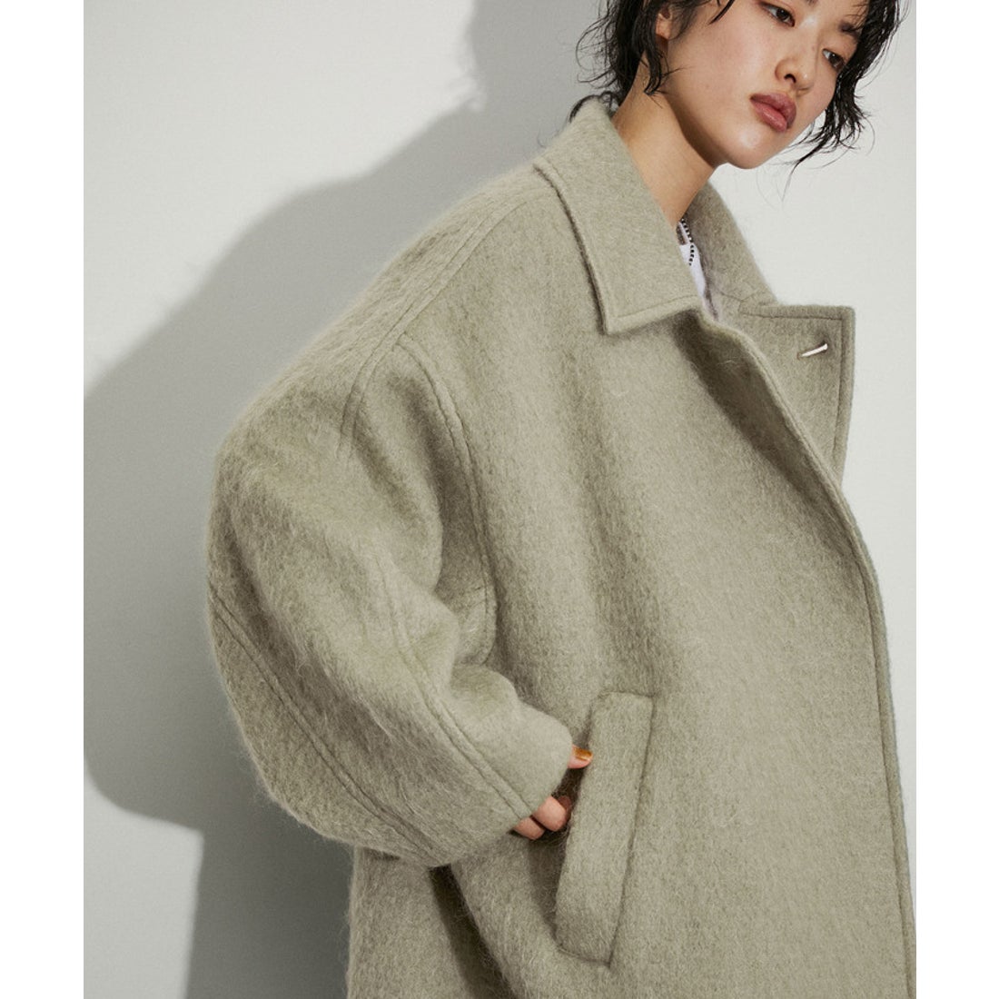 アダム エ ロペ ADAM ET ROPE' モヘヤシャギーミドルコート （カーキ系