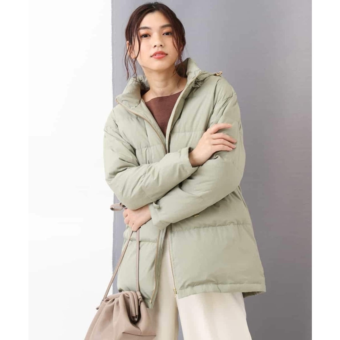 アー・ヴェ・ヴェ a.v.v 【2WAY】フーデッドドロストミディダウン