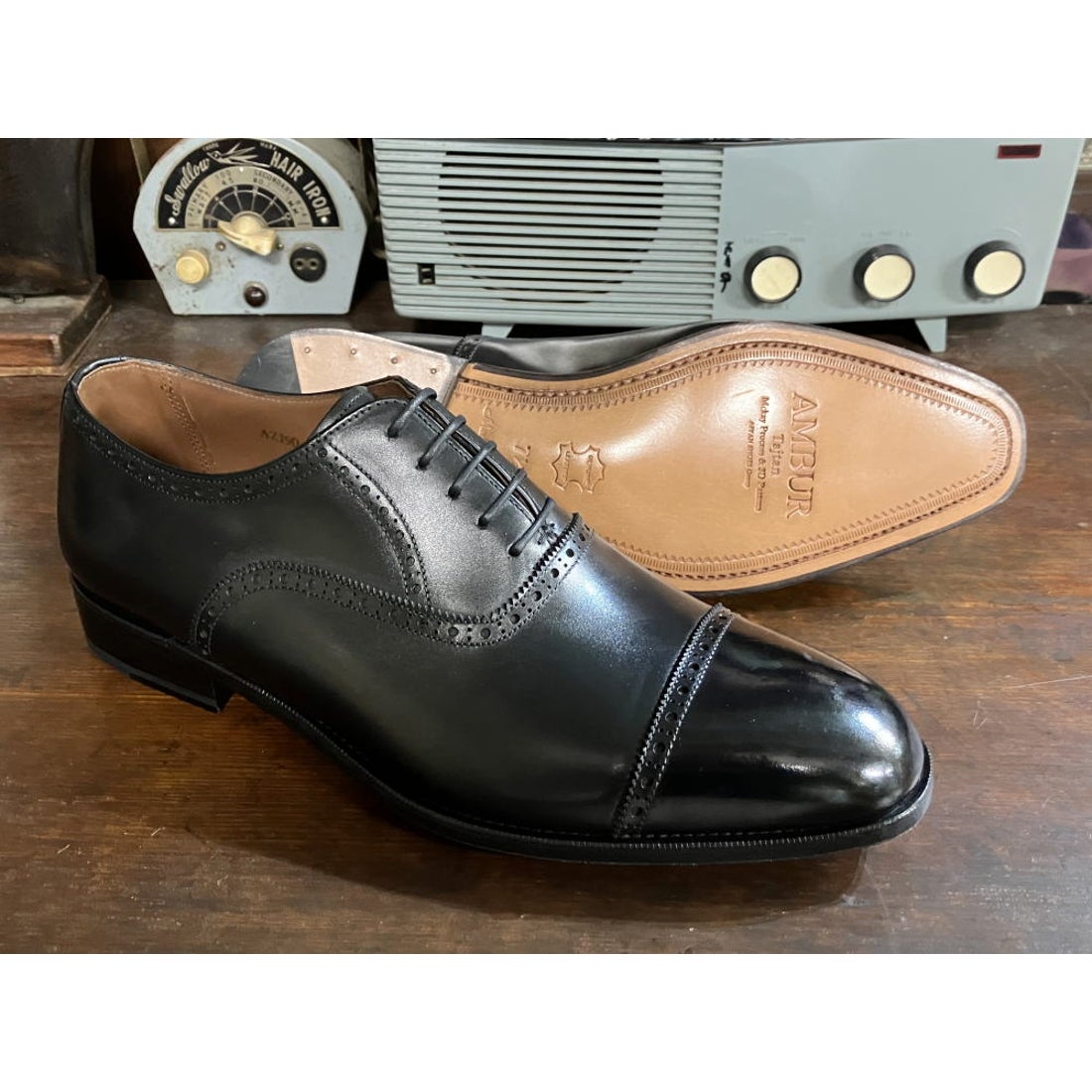 レザーソール 360°フルマッケイ製法 内羽根パンチドキャップトゥ