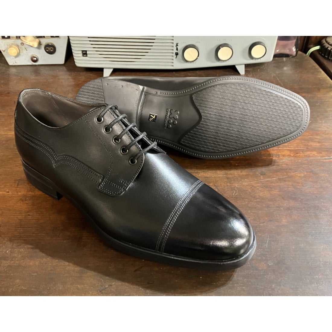 XL_EXTRALIGHTソール【SARTOR】 外羽根ストレートチップ（ブラック