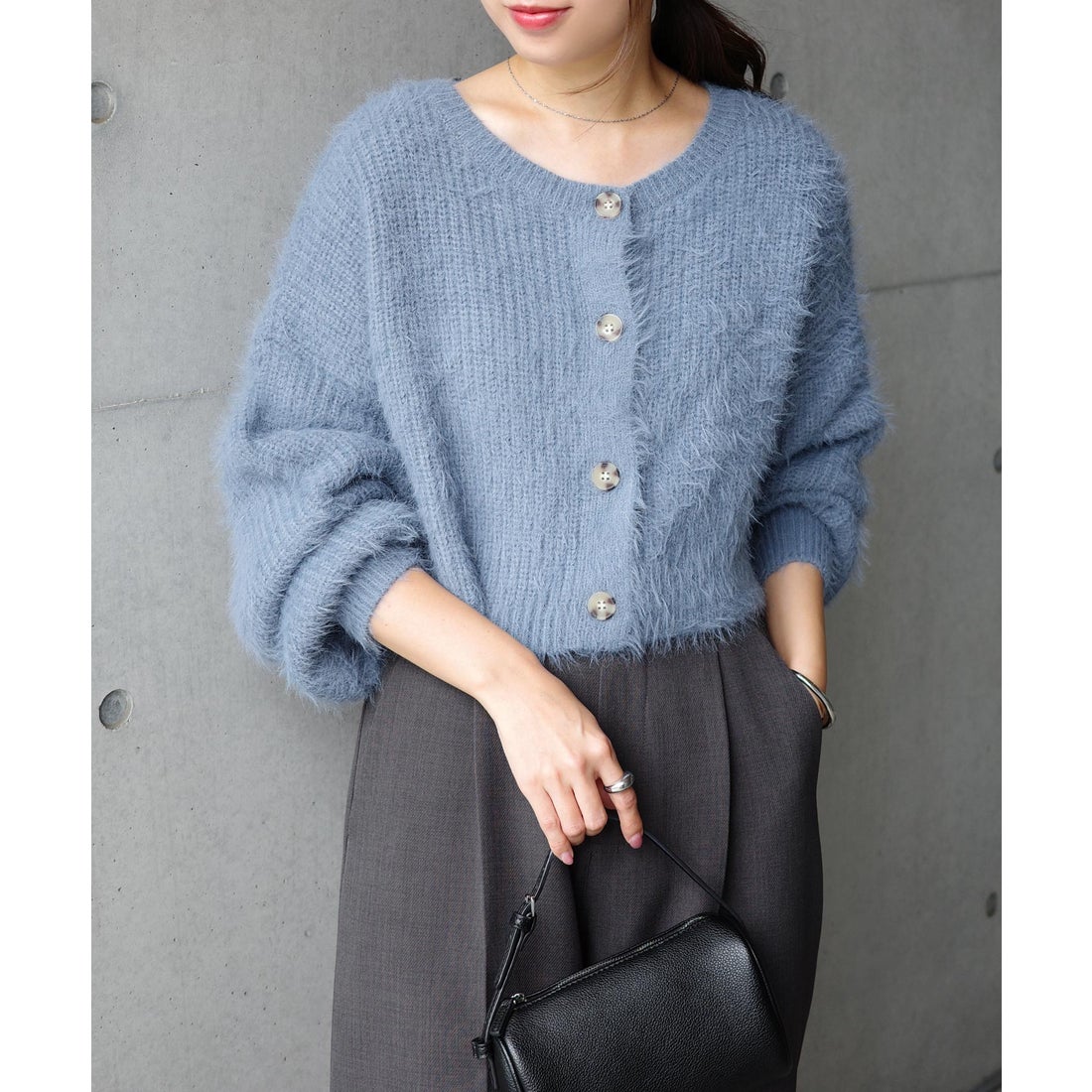 アンドミー andme ショート丈 フェザーヤーン 2way ニット