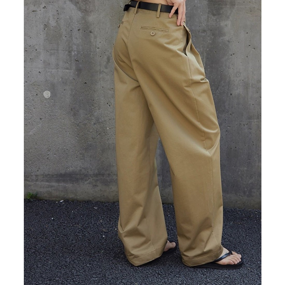 アナザーエス ANOTHER S タック入りワイドチノパン （ベージュ