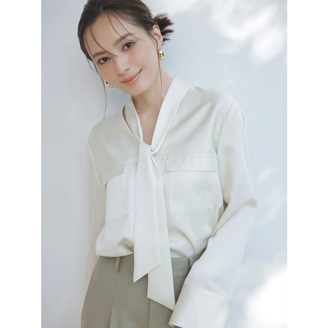 アニュアンス anuans サテンボウタイブラウス （NAVY） -靴