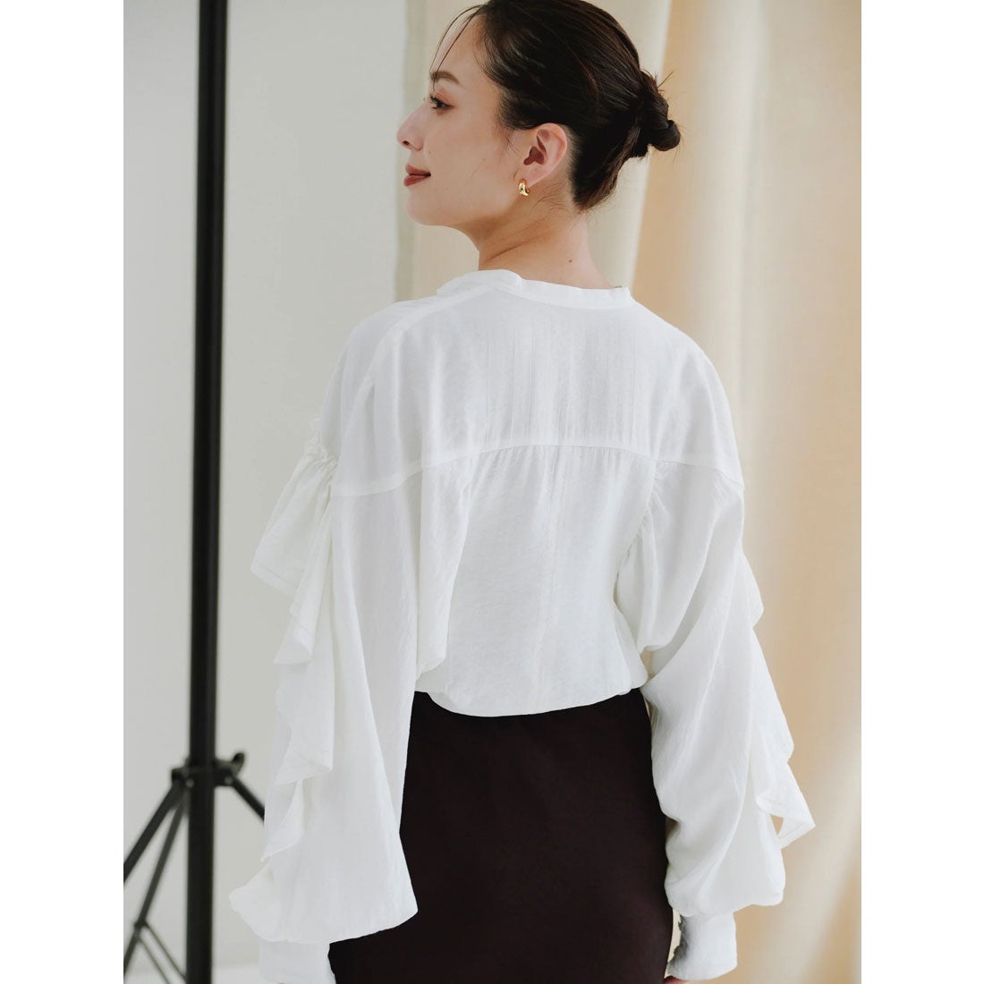 アニュアンス anuans リンクルラッフルブラウス （BEIGE