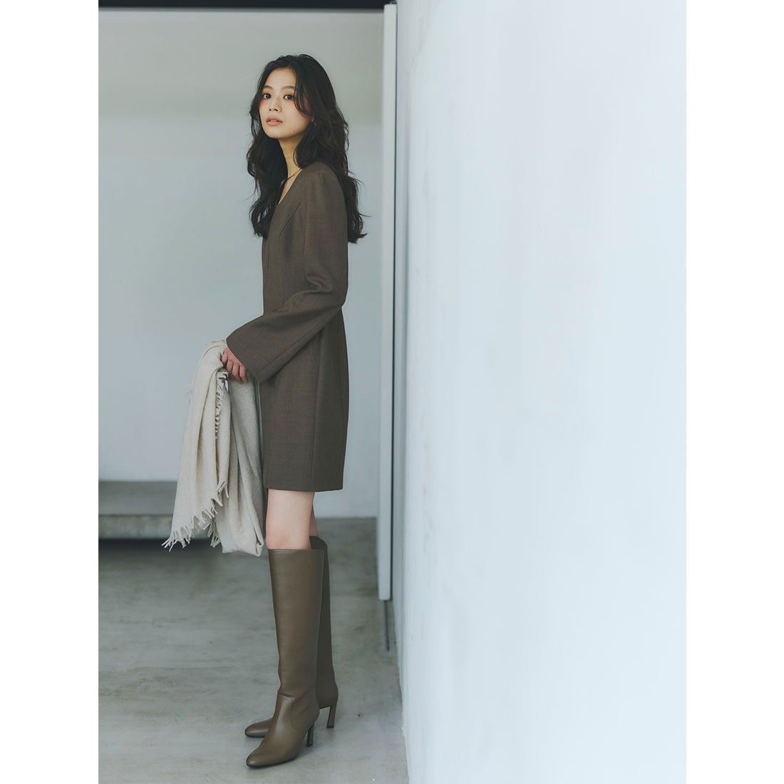 アニュアンス anuans ボクシーミニワンピース （BROWN） -ファッション