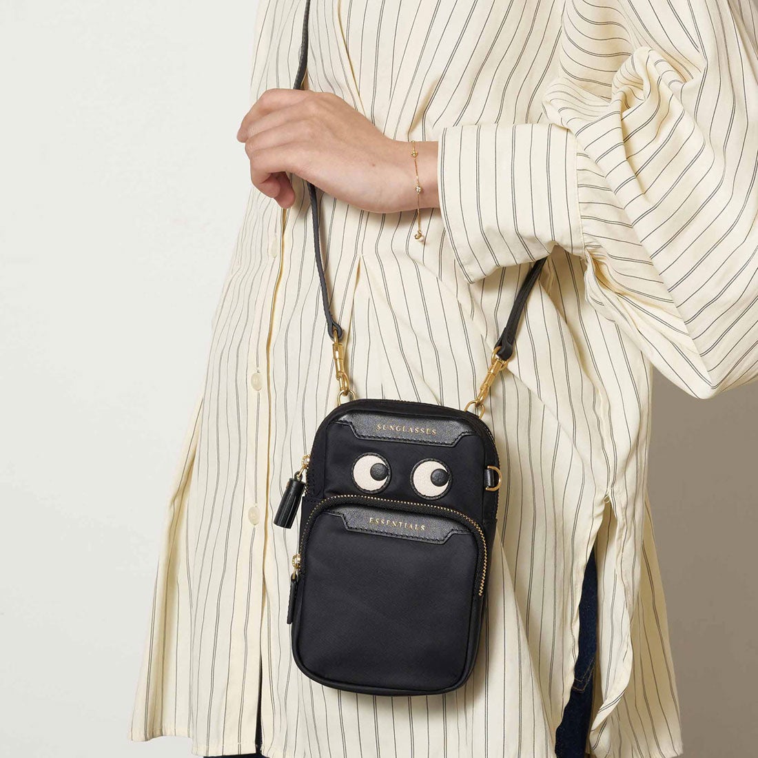 アニヤハインドマーチ Anya Hindmarch ANYA HINDMARCH アニヤ ハインド