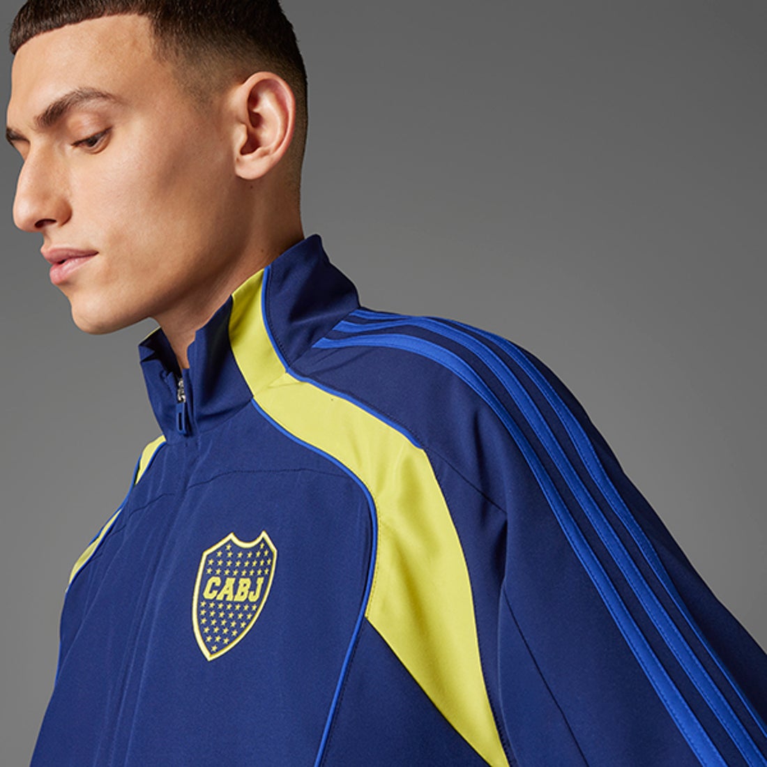 adidas ボカ・ジュニアーズ URBANPURIST トラックトップ(ブルー) KUI88