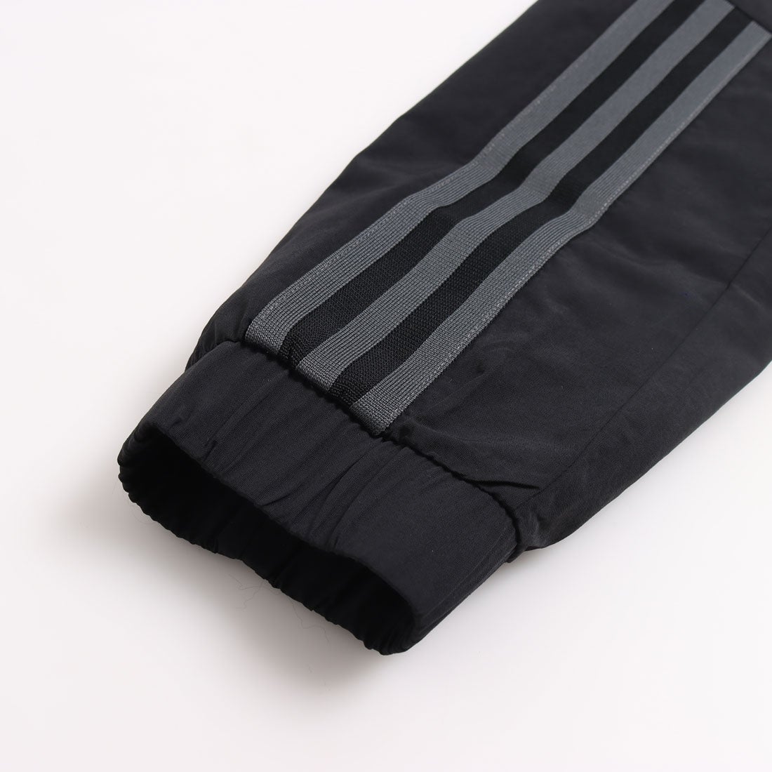 adidas ドイツ代表 2022 プレゼンテーションジャケット(ブラック