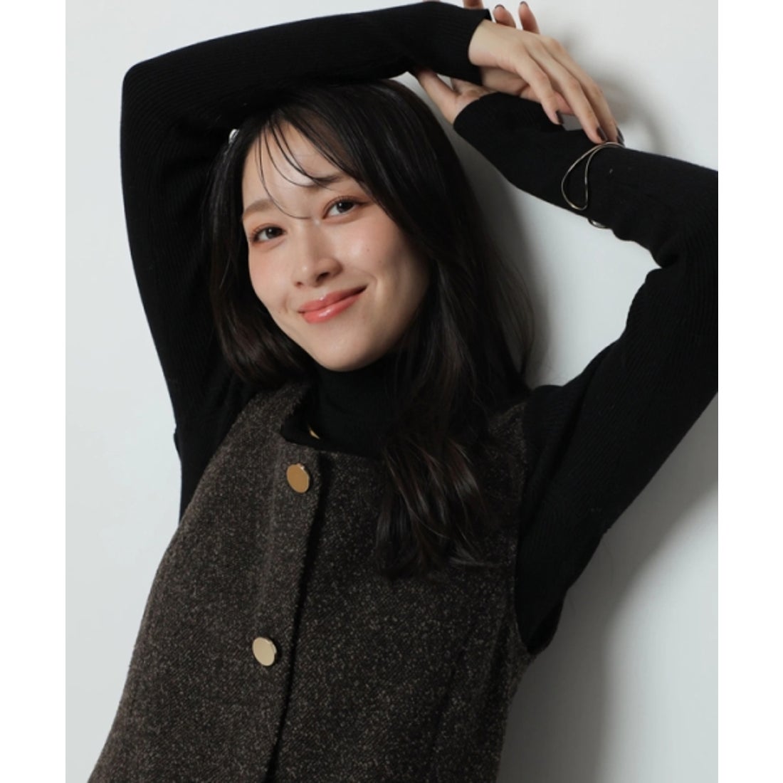 アプワイザー・リッシェ Apuweiser-riche スクエアネックミニ