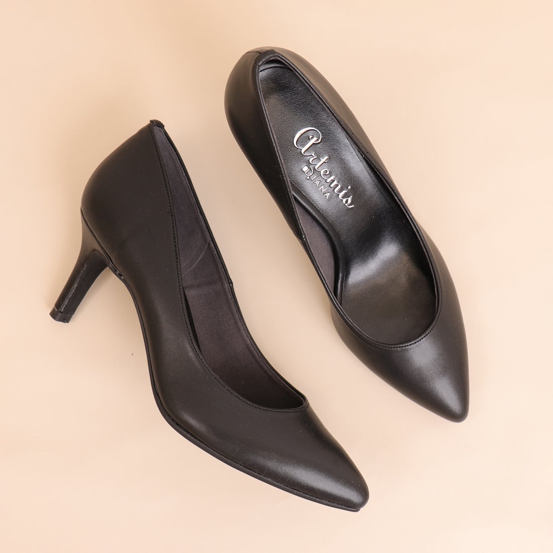 アルテミス バイ ダイアナ artemis by DIANA ポインテッドプレーン