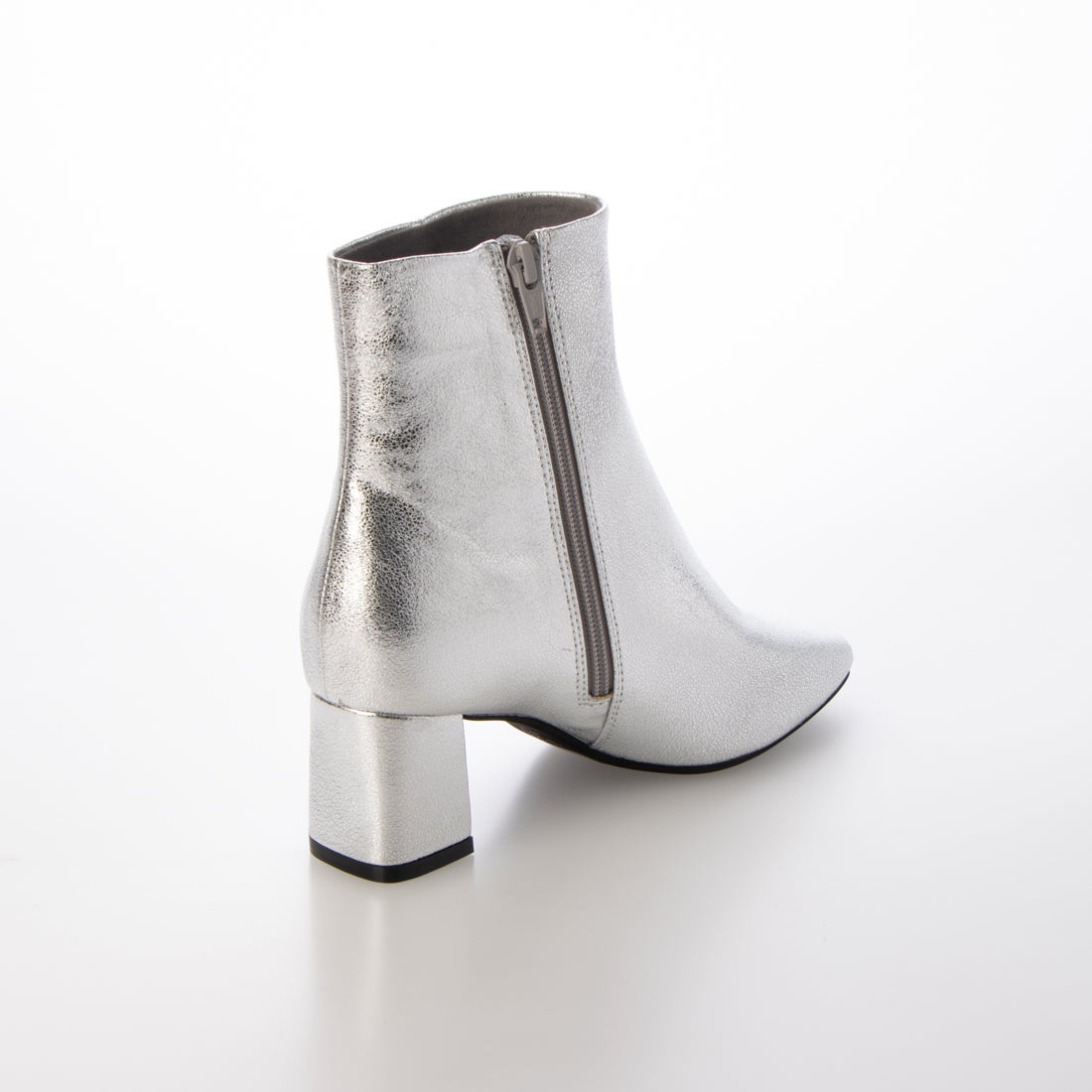 アルテミス バイ ダイアナ artemis by DIANA スクエアトゥショート