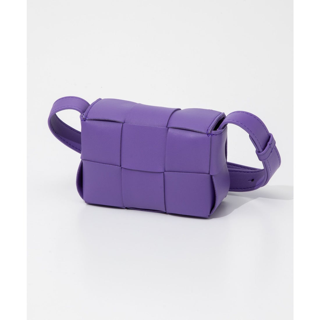 ボッテガヴェネタ BOTTEGA VENETA 666688 VMAY1 ショルダーバッグ