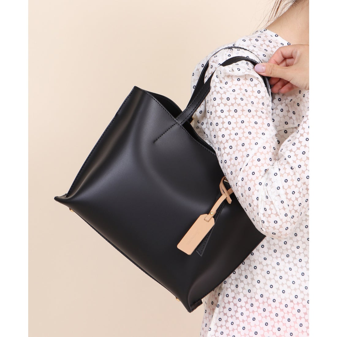 ベース BASE イタリア製本革三層トートバッグ （ベージュ） -靴