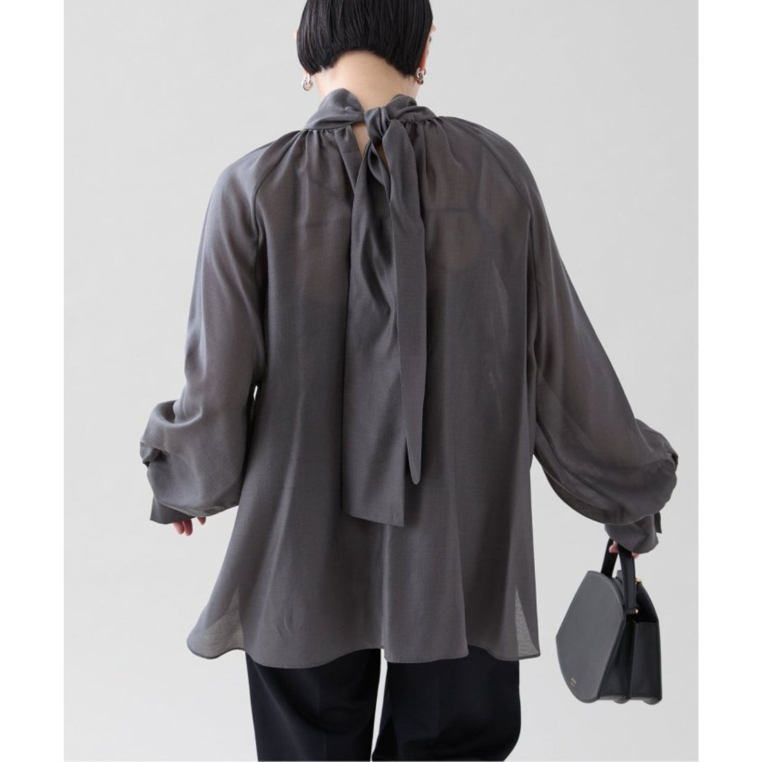 ヴェルメイユ パー イエナ VERMEIL par iena ボウタイブラウス