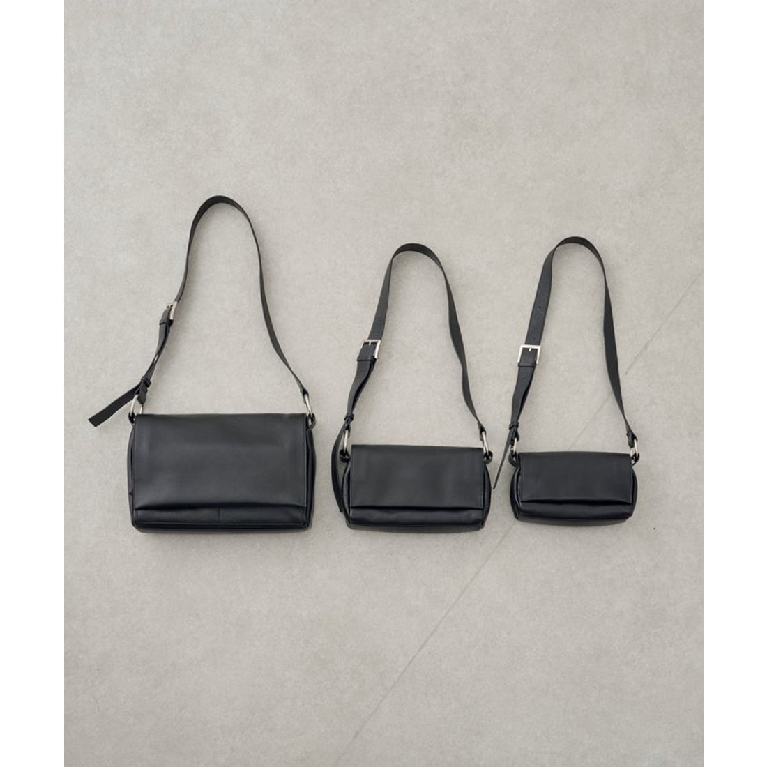 ビアズリー BEARDSLEY 《9/23(火)12時予約開始》ミニレザーボディ