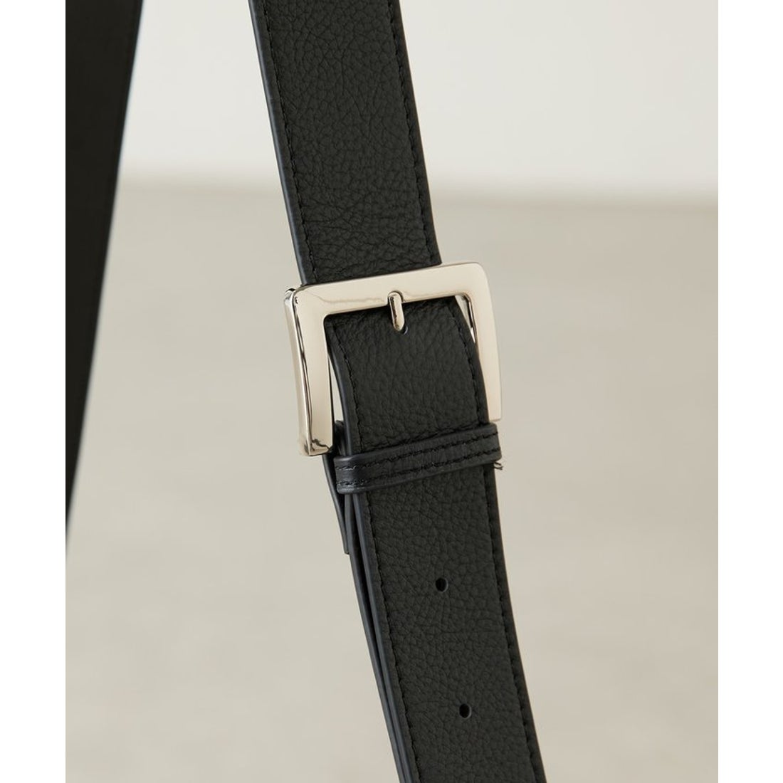 ビアズリー BEARDSLEY ドットボディバッグ （black） -靴