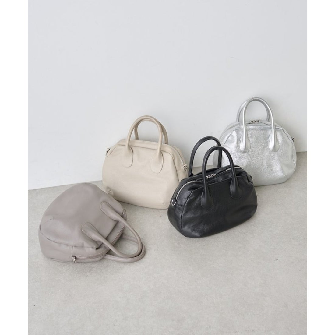 ビアズリー BEARDSLEY ラウンドミニボストン （taupe） - ファッション