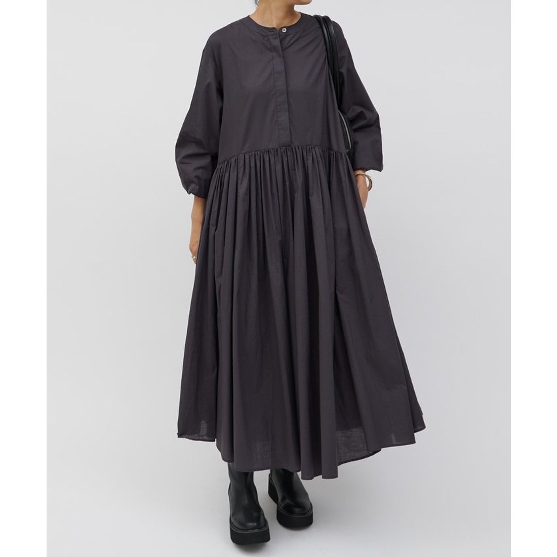 ビアズリー BEARDSLEY 《近日予約開始》レザーミドルブーツ （black