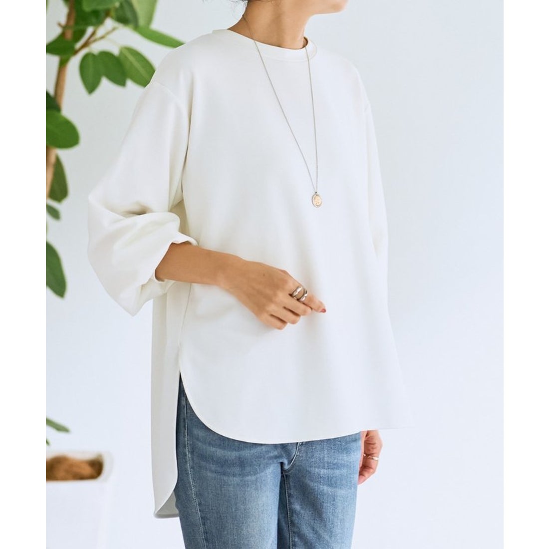 ビアズリー BEARDSLEY 《9/22(月) 18時－ホワイト予約開始》Tブラウス