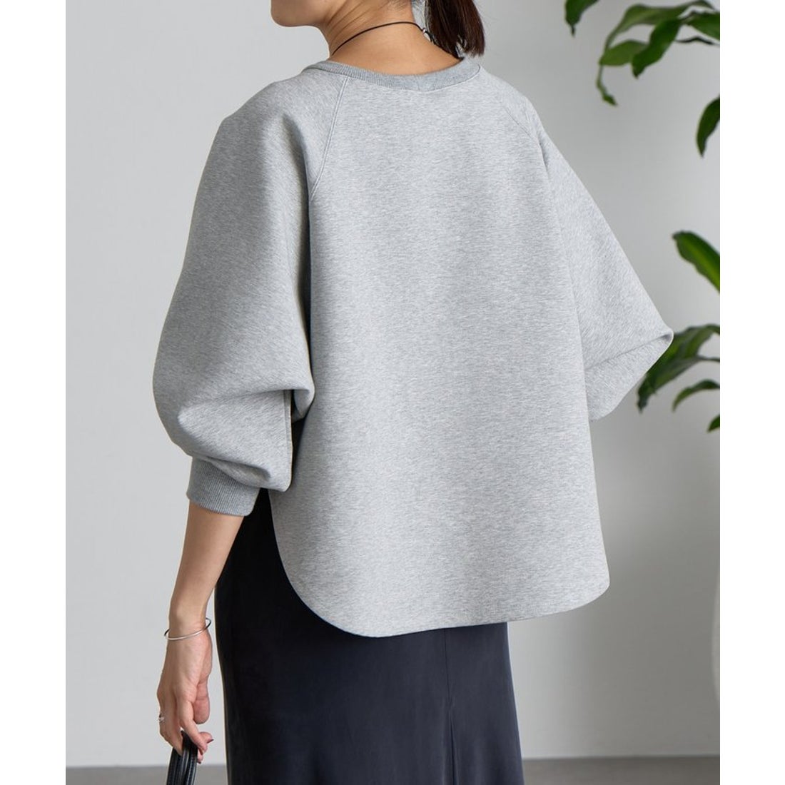 ビアズリー BEARDSLEY ダンボールサークルプルオーバー （gray