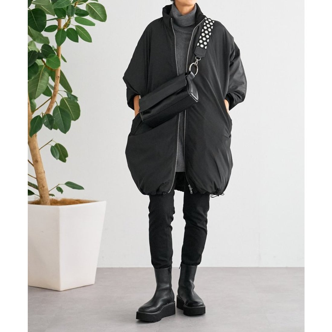 ビアズリー BEARDSLEY 中綿BIGポンチョ （black） -ファッション通販