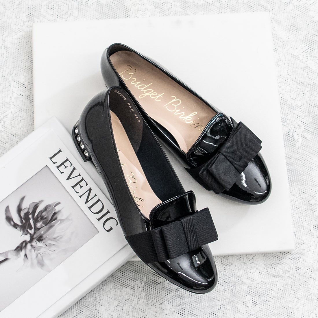 ブリジット バーキン Bridget Birkin ガーリーリボンローファー