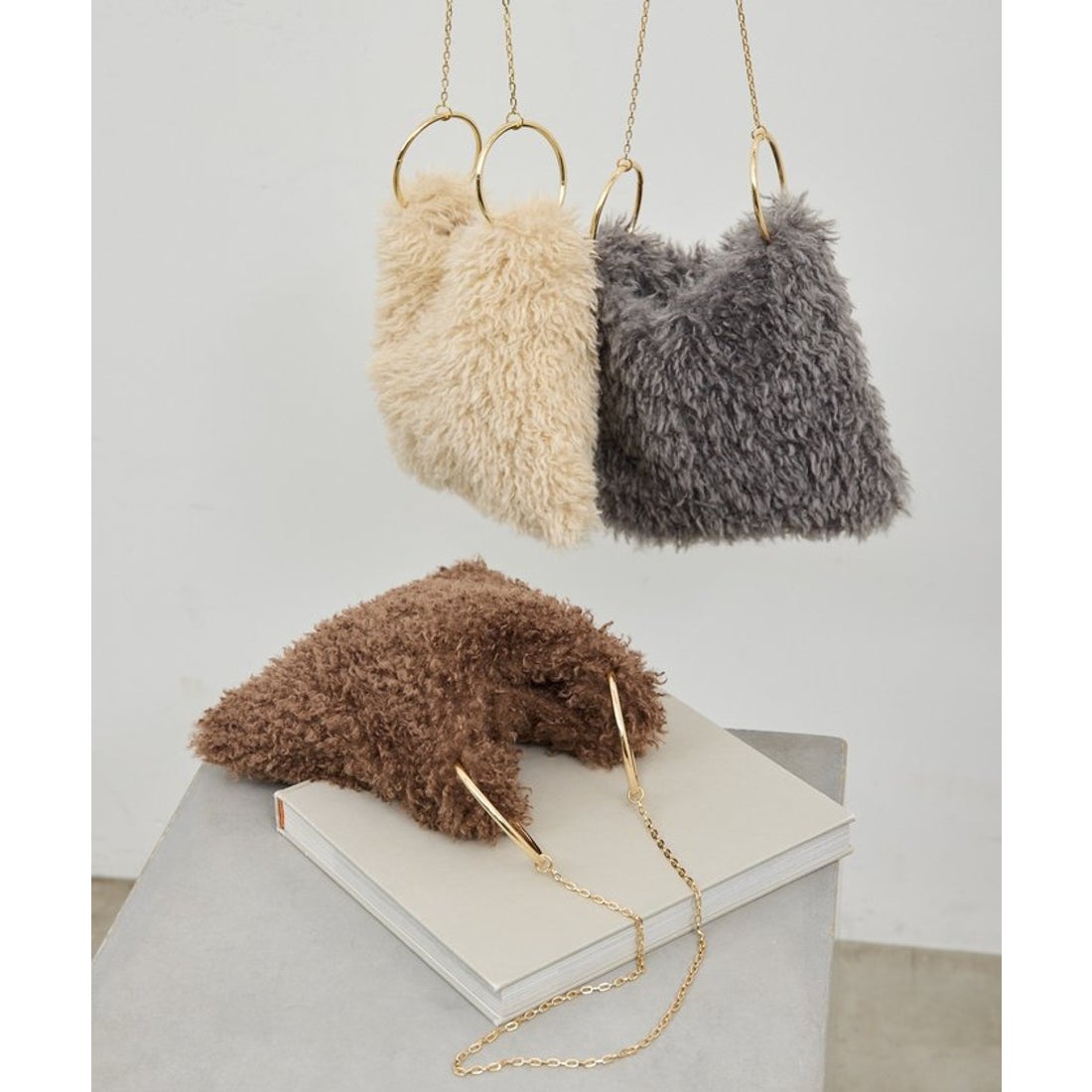 ガリャルダガランテ GALLARDAGALANTE 【2.718】エコファーリングバッグ