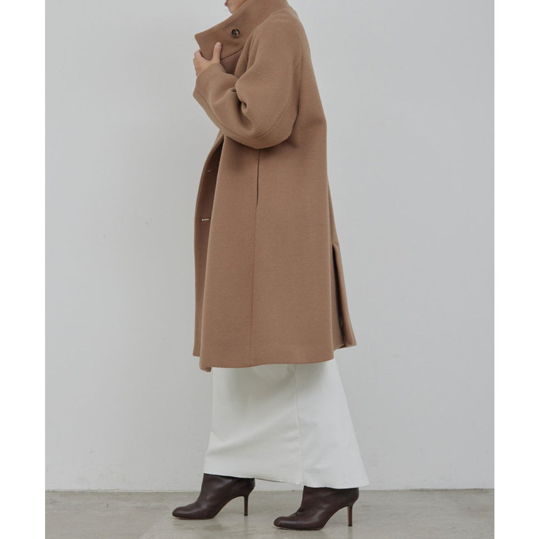 ガリャルダガランテ GALLARDAGALANTE ウールビーバースタンドカラー