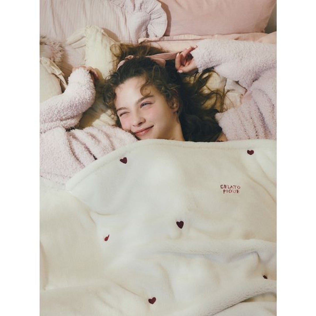 ジェラートピケ gelato pique 【Sleep】ハートロゴちび刺繍 毛布