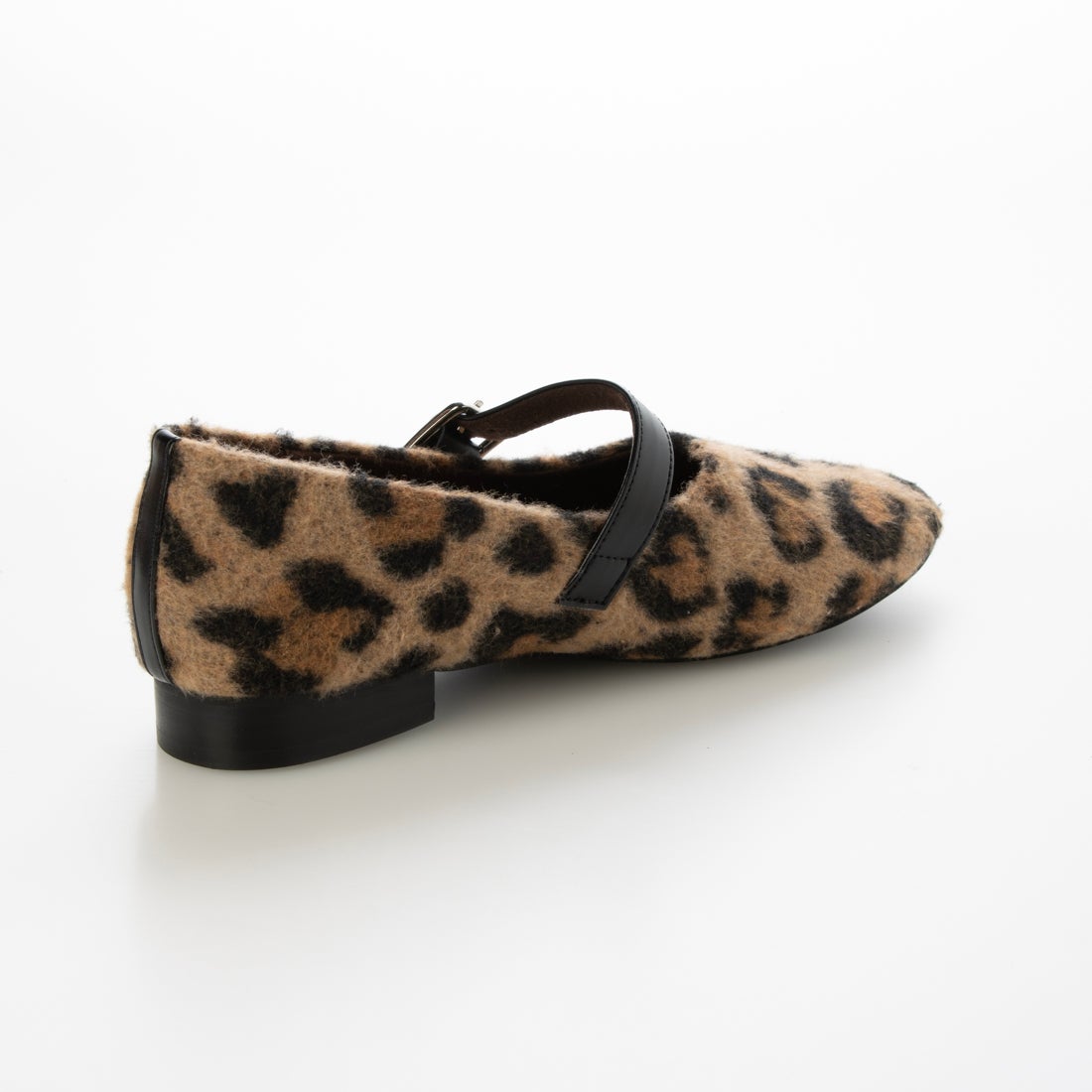 ダニエラアンドジェマ Daniella & GEMMA ラウンドトゥベルトフラット