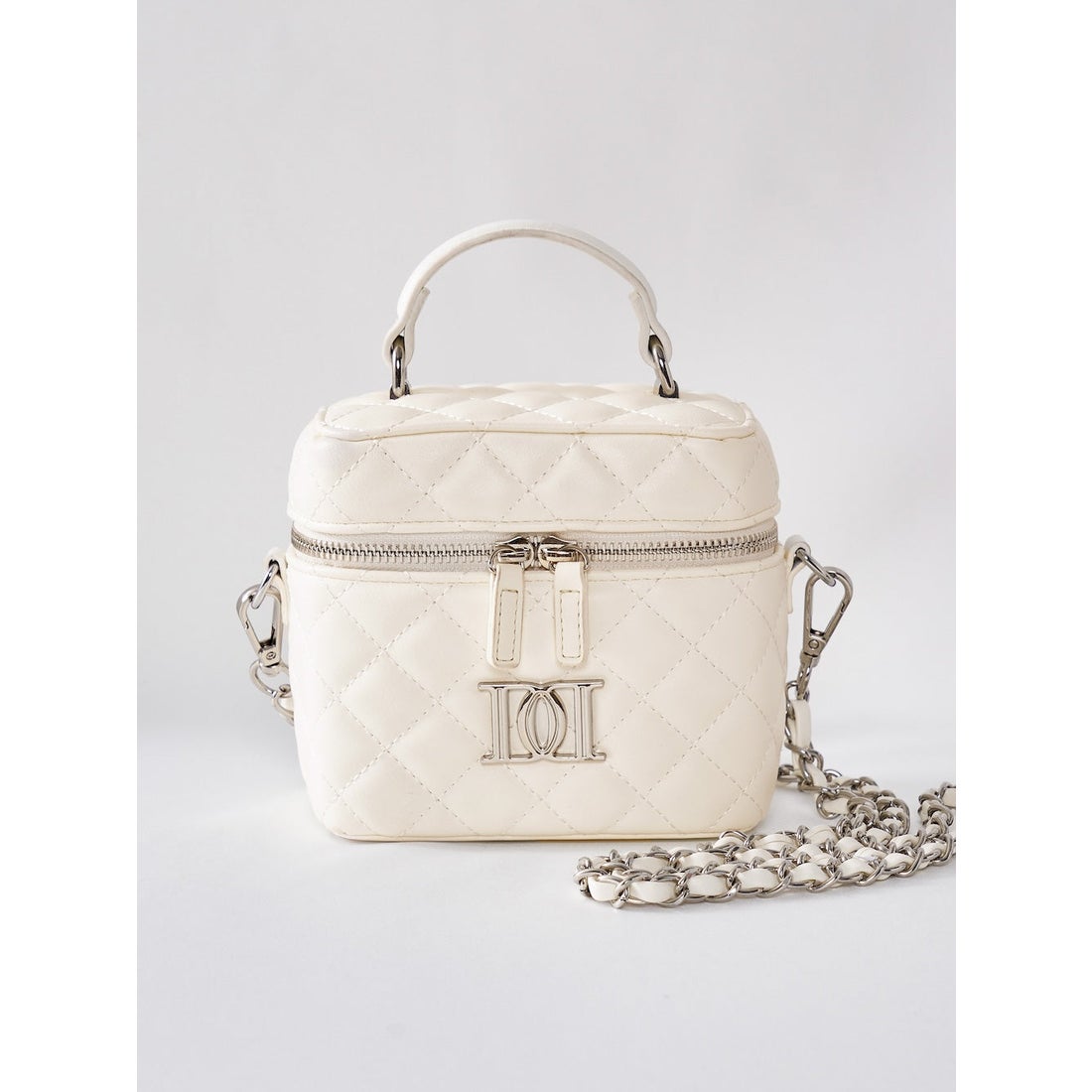 ダーリッチ Darich 【シルバーパーツ】キルティングスクエアミニバッグ