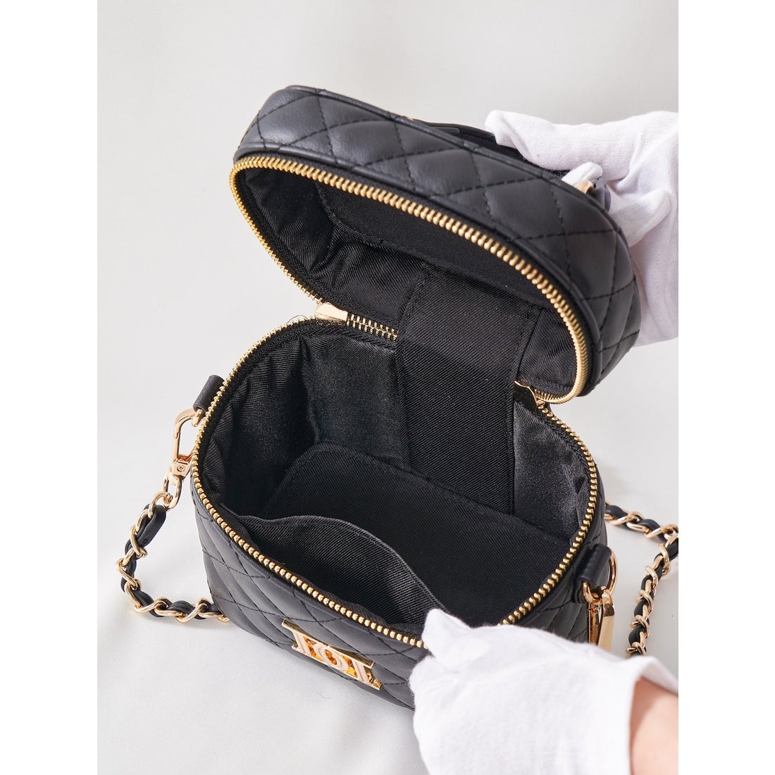 ダーリッチ Darich 【ゴールドパーツ】キルティングスクエアミニバッグ