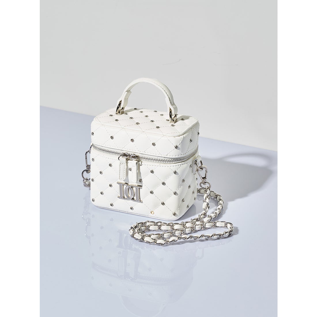 ダーリッチ Darich キルティングビジュースクエアミニバッグ