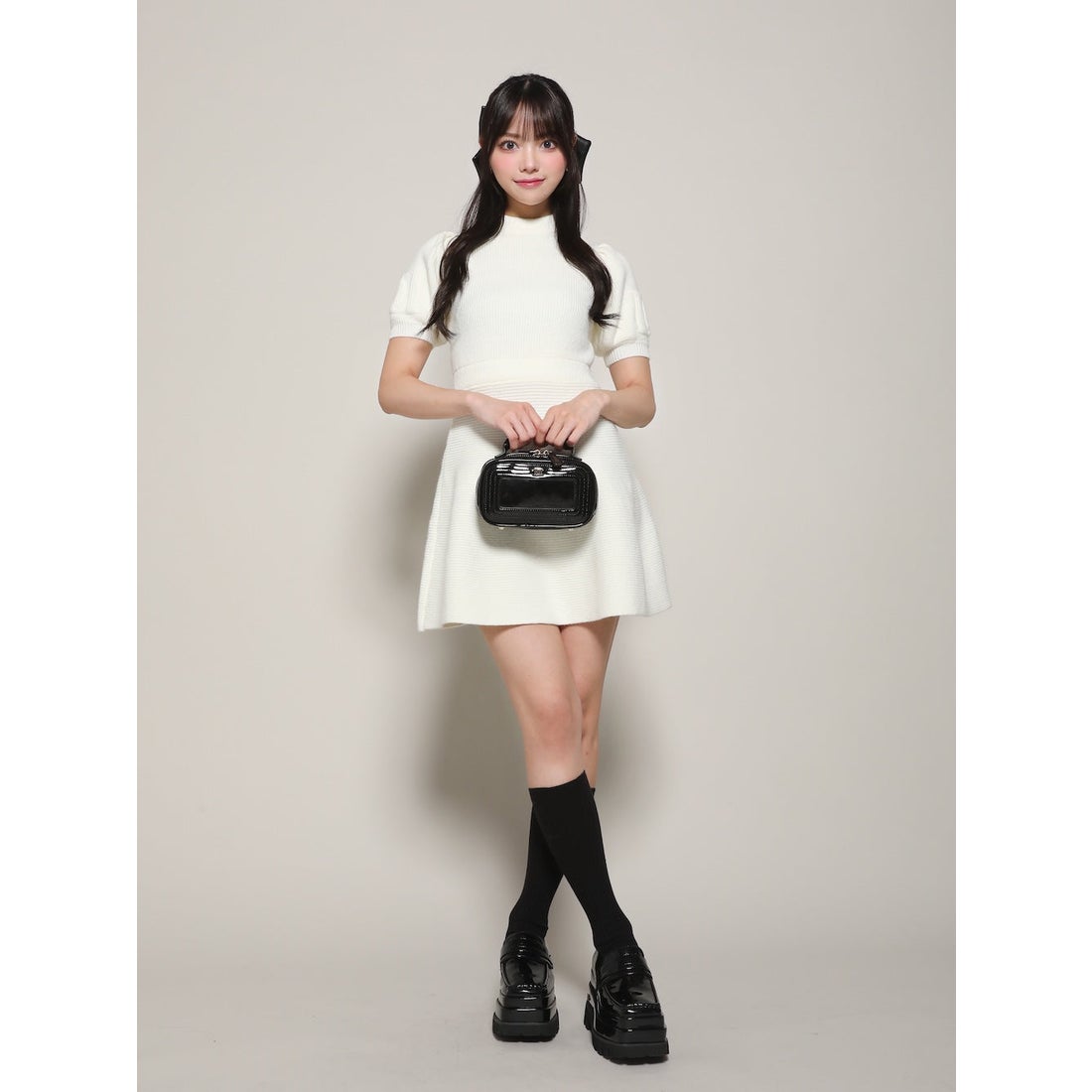 ダーリッチ Darich エナメルプラットフォームローファー （ブラック