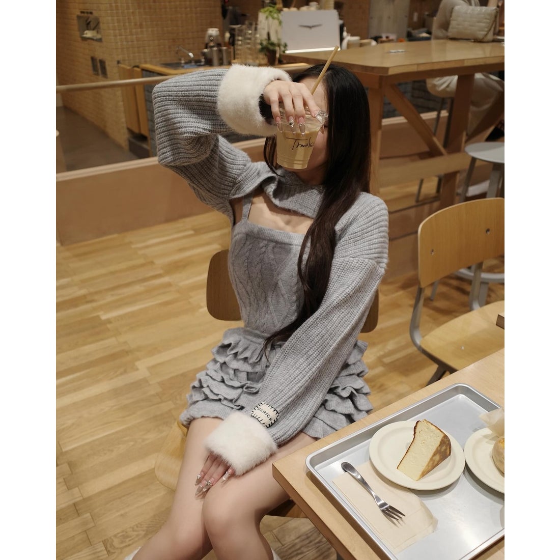 ダーリッチ Darich フリルニットコンビネゾン （グレー） -靴