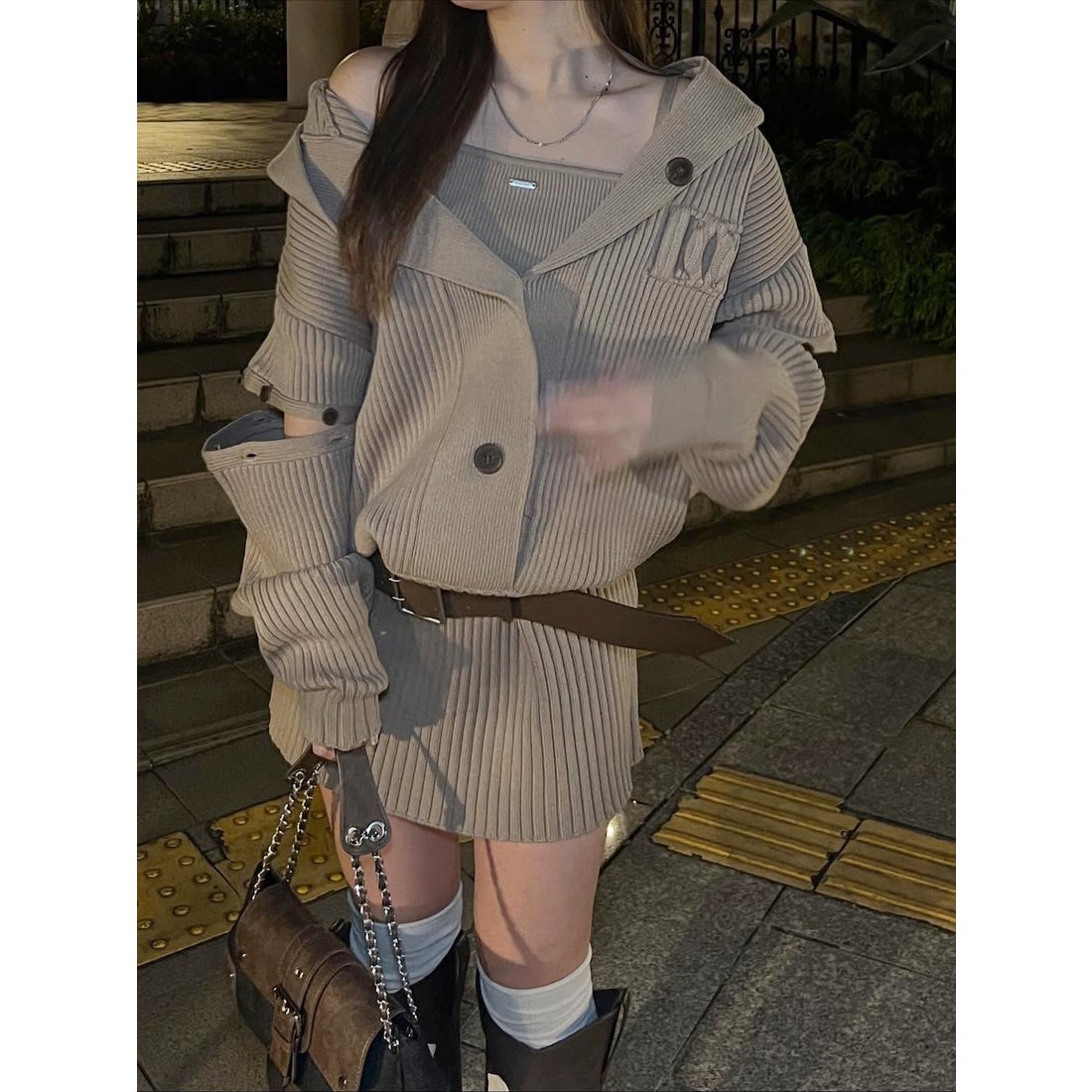 ダーリッチ Darich ローウエストデザインニットワンピース （モカ