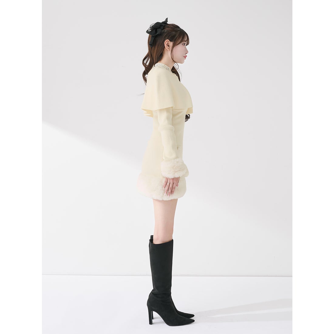 ダーリッチ Darich ビジューケープニットミニワンピース （ブラック