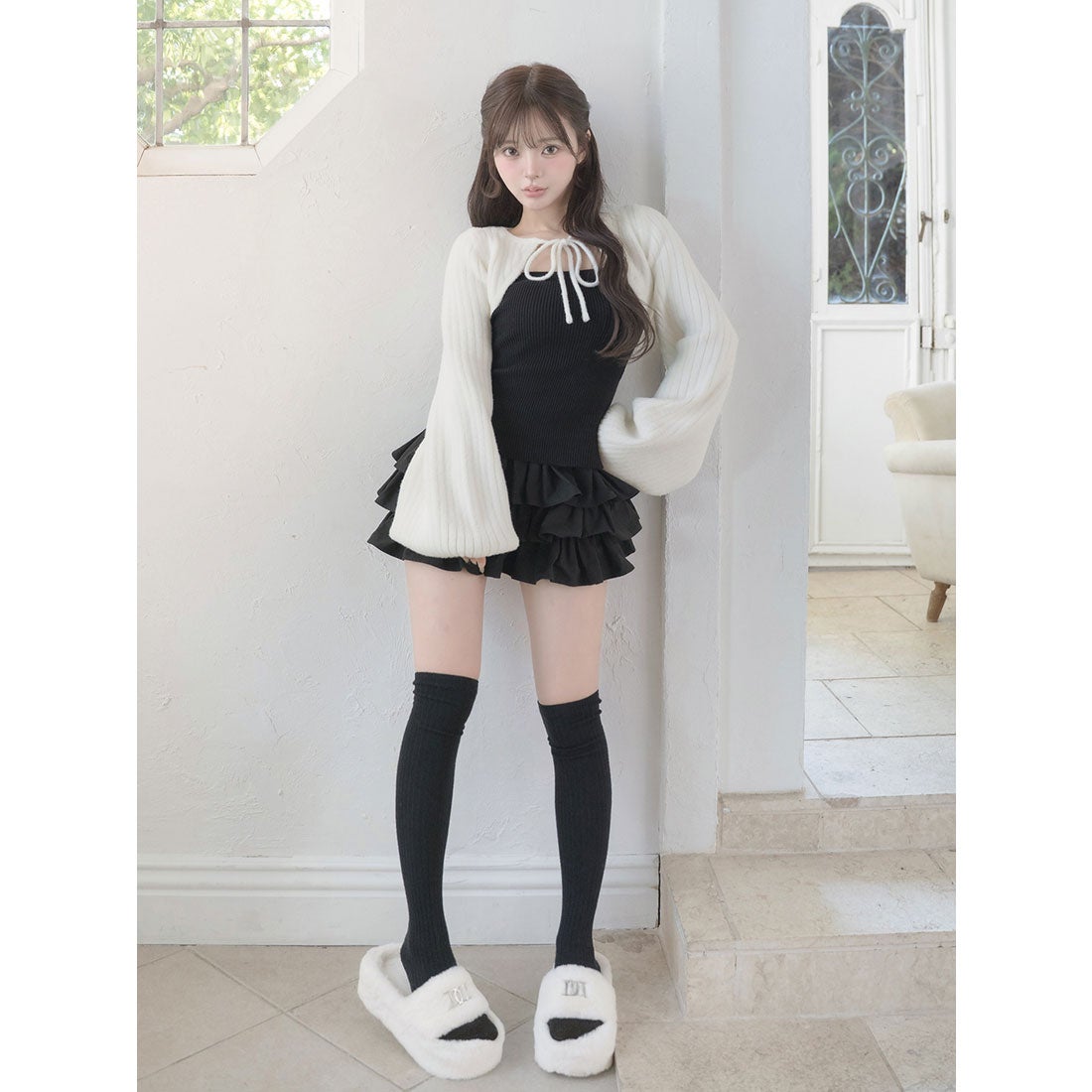 ダーリッチ Darich ティアードフリルミニワンピース （ブラック