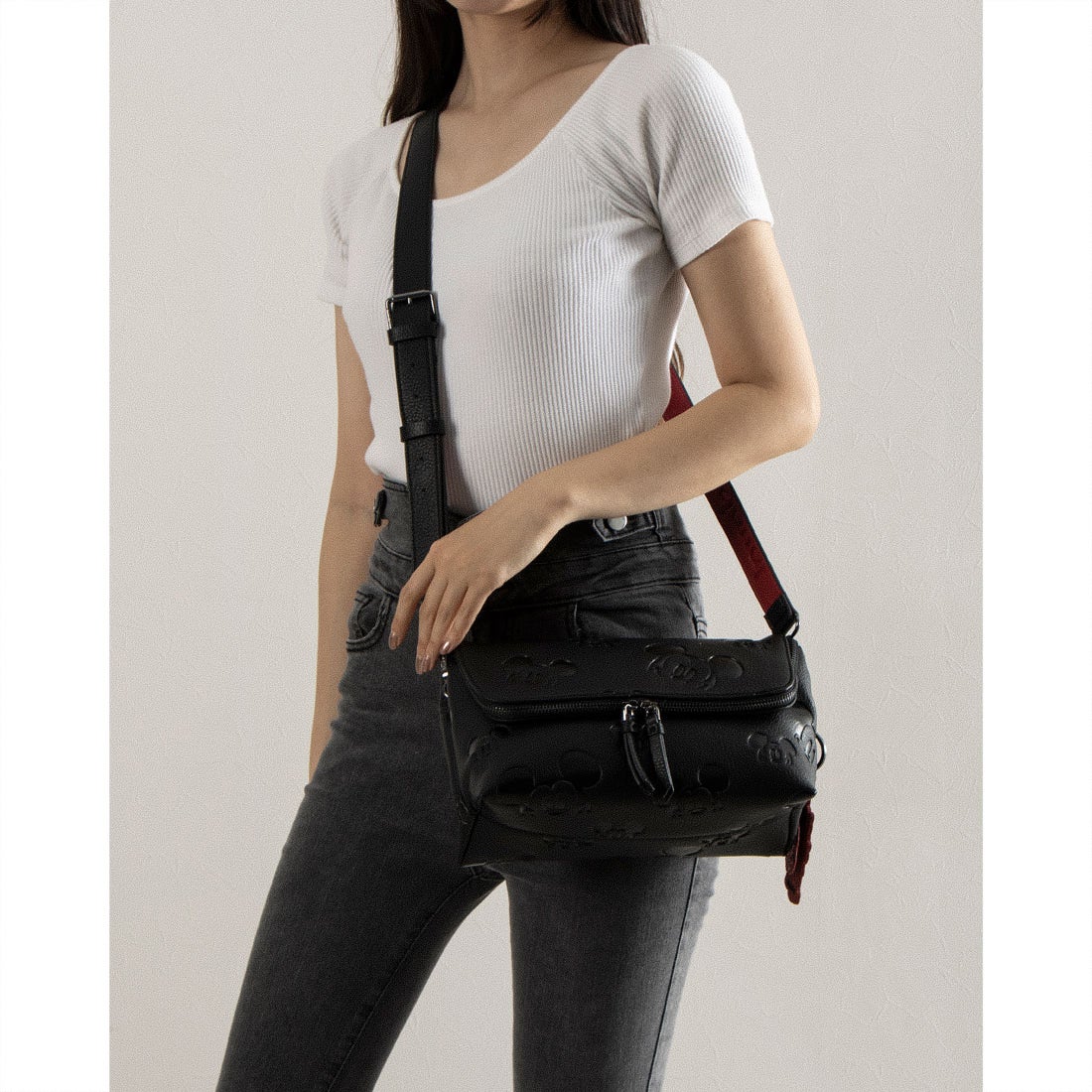 デシグアル Desigual ミッキーマウス ミドルクロスボディバッグ