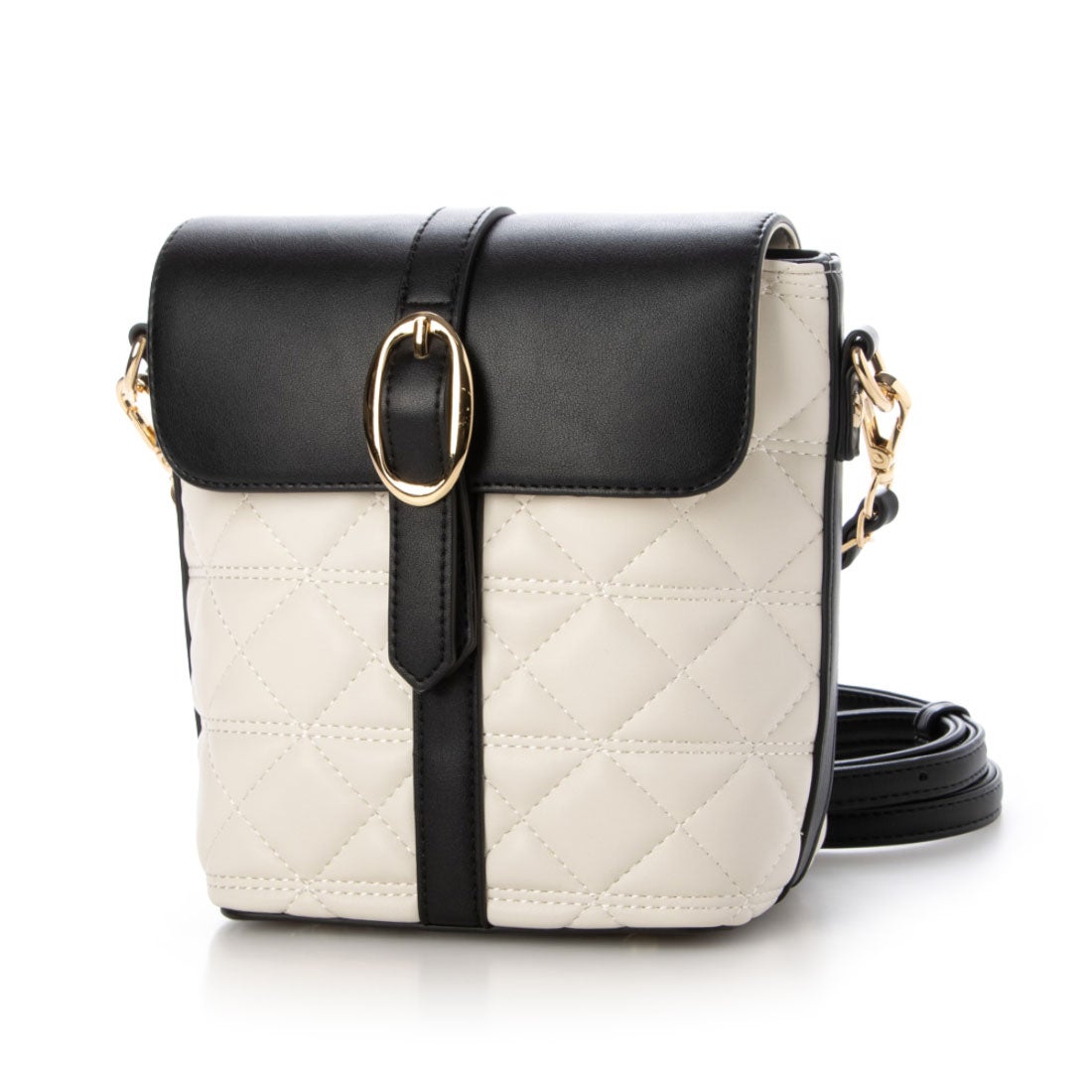 ダイアナ DIANA ショルダーバッグ（Mサイズ） （アイボリー合皮