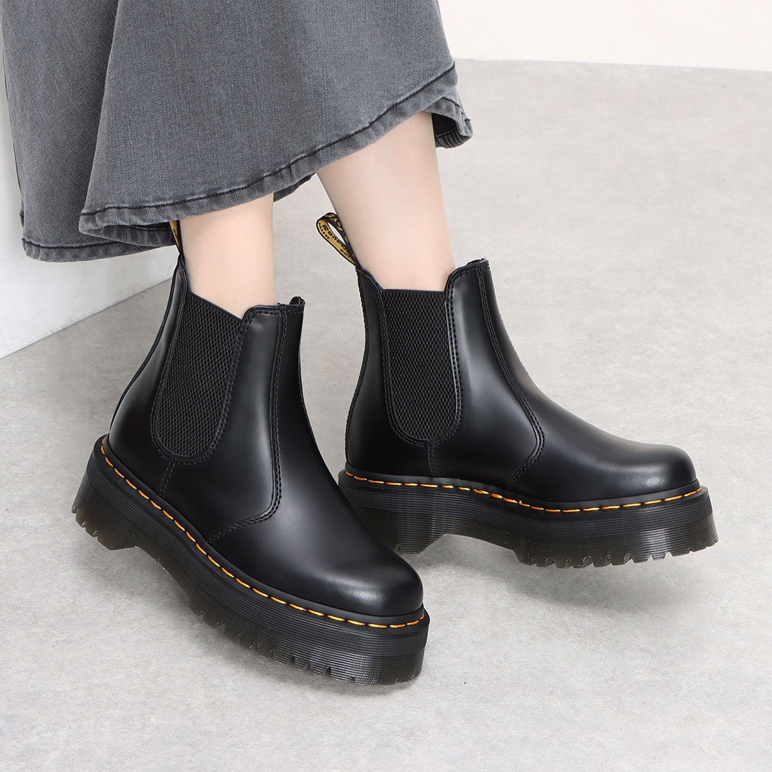 Dr.Martens /ドクターマーチン QUADBLACK POLISHED チェルシー ブーツ