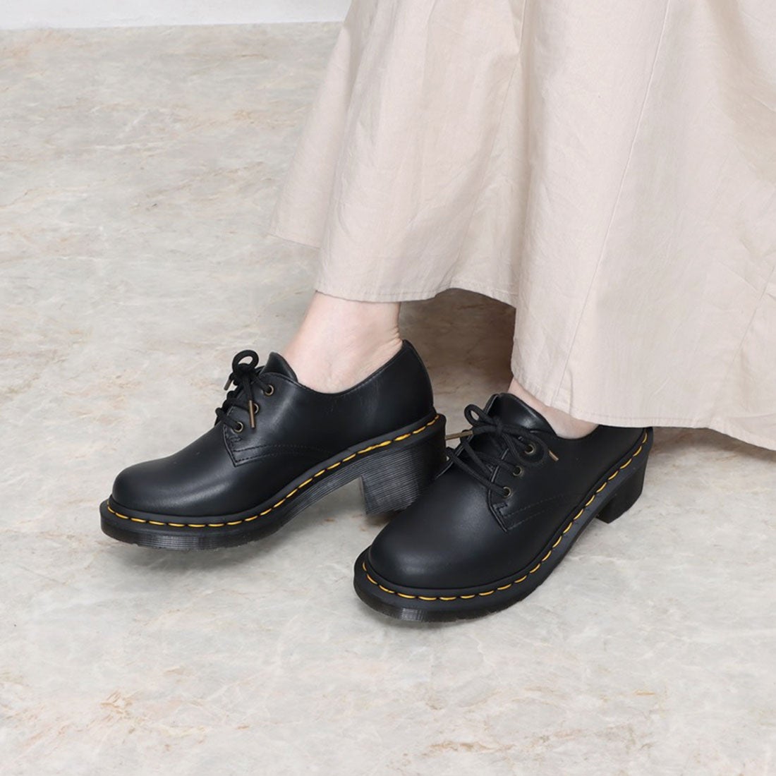 ドクターマーチン Dr.Martens レディース 3ホールシューズ AMORY