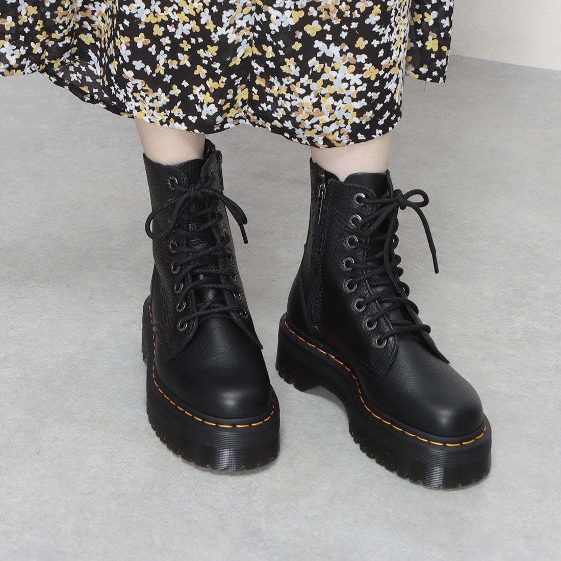 ドクターマーチン Dr.Martens レディース 8ホールブーツ JADON PISA