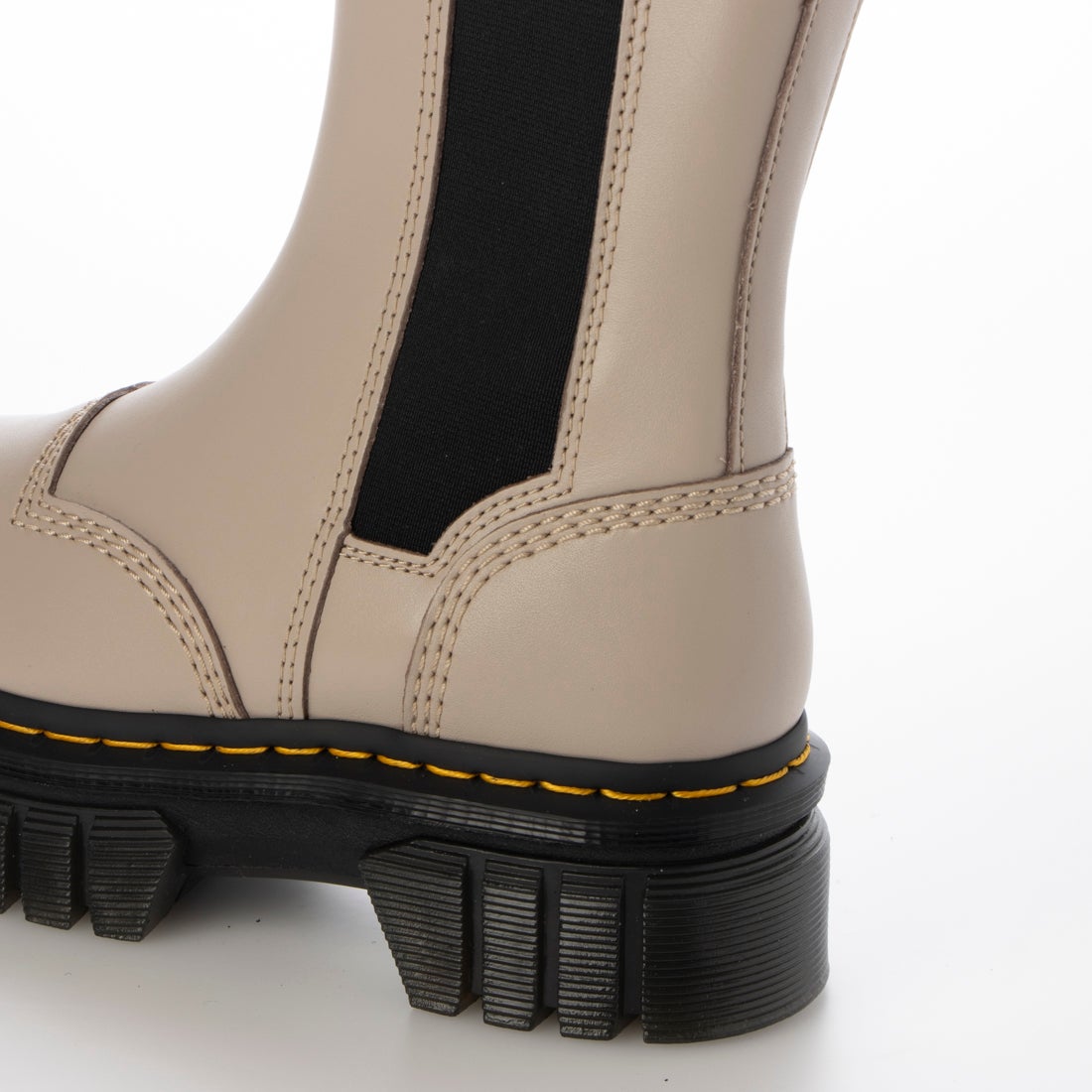 ドクターマーチン Dr.Martens レディース ブーツ AUDRICK チェルシー