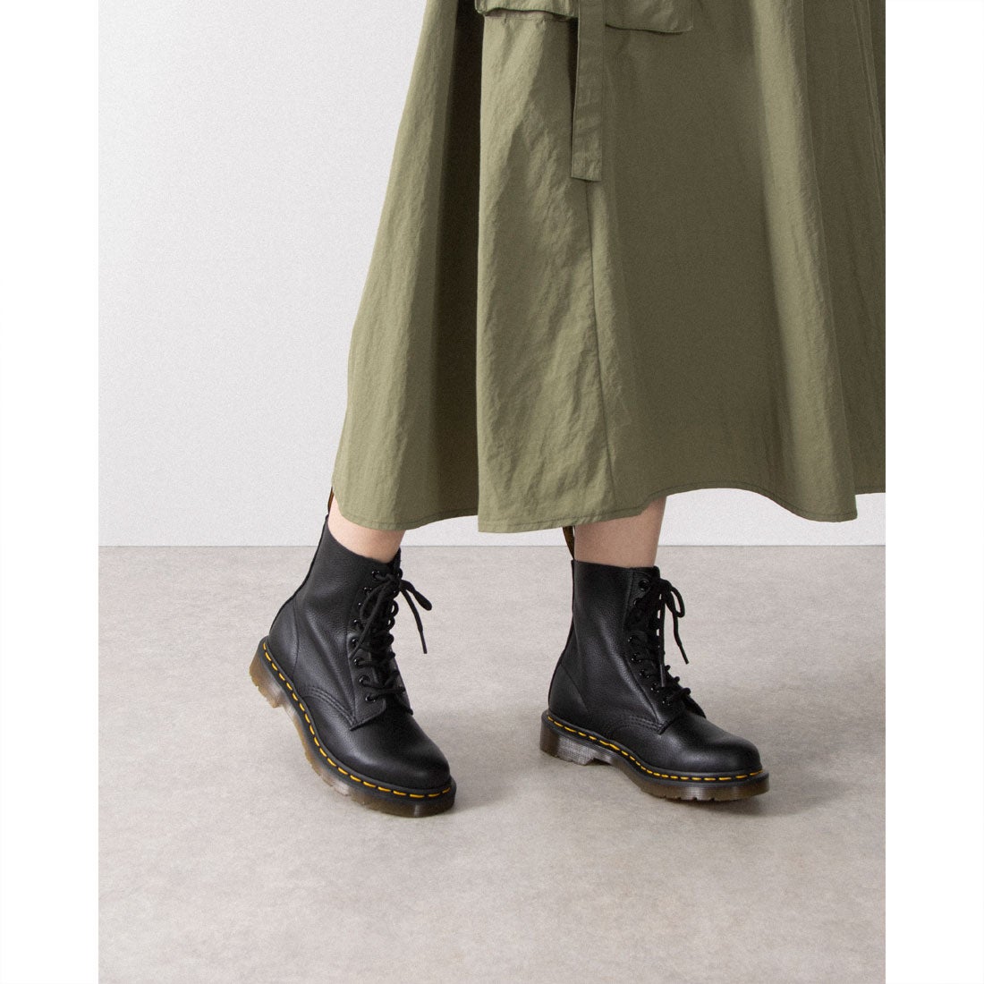 ドクターマーチン Dr.Martens CORE PASCAL BLACK VIRGINIA （ブラック